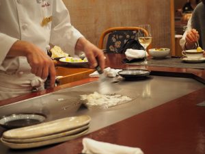 妊娠中のクリスマス、早稲田リーガロイヤルの日本料理なにわで鉄板焼ランチに行ってきた